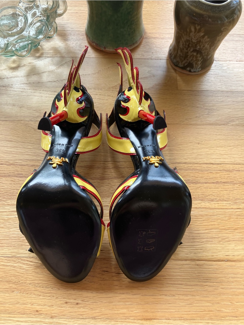 Iconic Prada Hot Rod Flames Heels SS 2012 Yellow With Roses Like New 36.5/6.5 - Picture 10 of 14